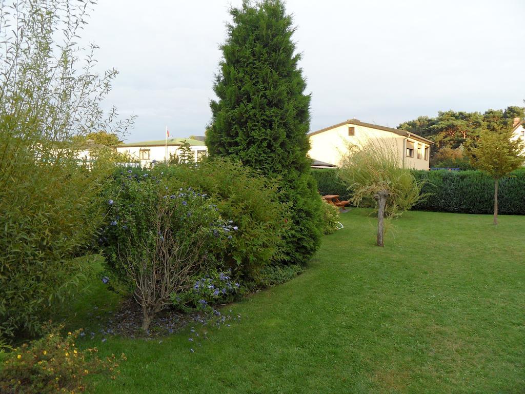 Ferienwohnungen Gartentraum&Sonnenstrahl Karlshagen Zimmer foto
